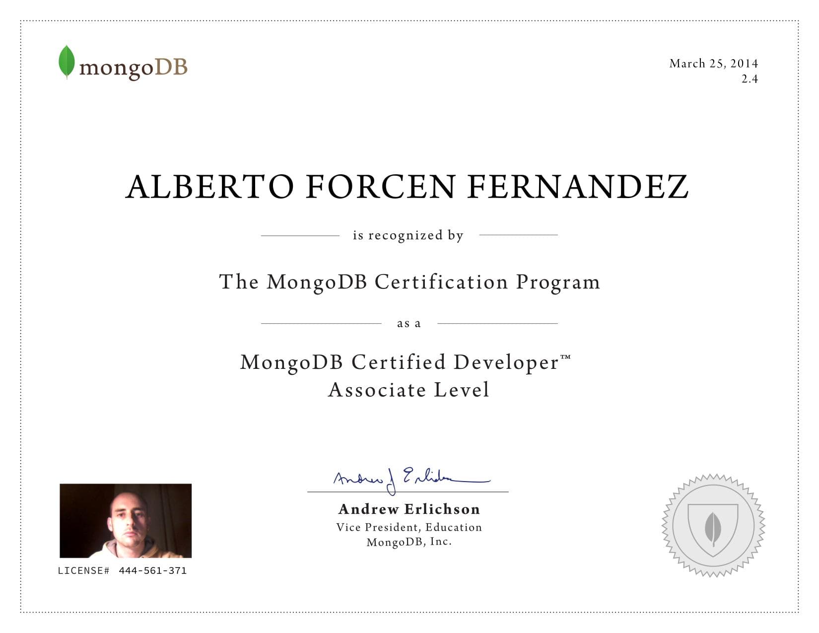 Certificate for 444561371