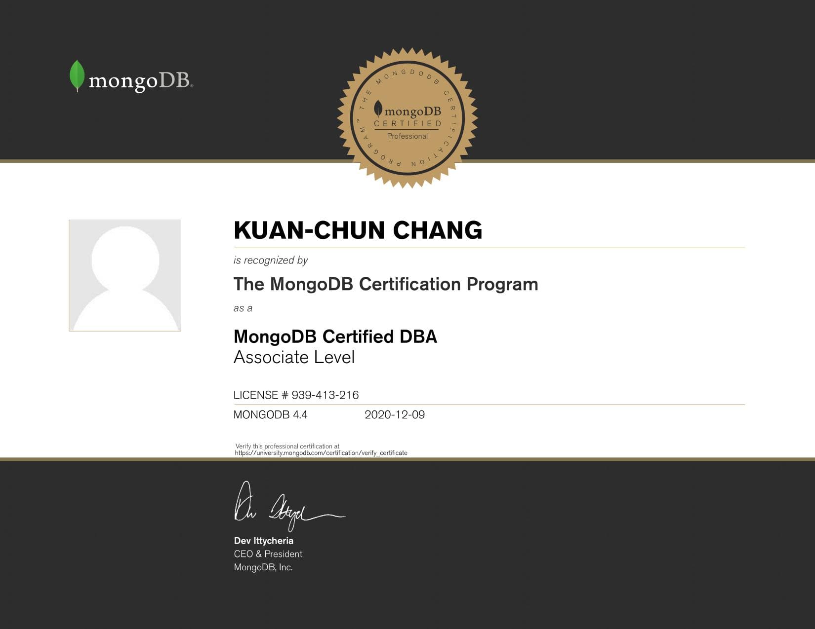 Certificate for 939413216